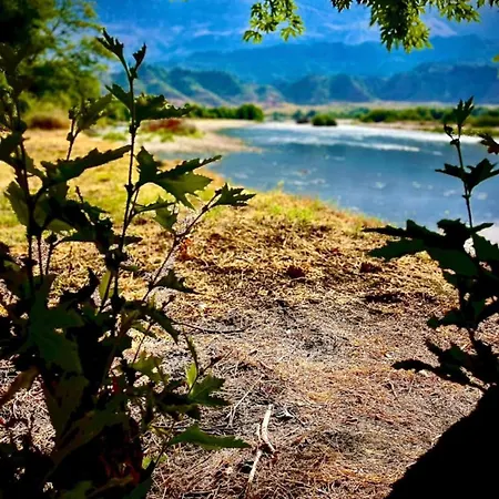 Shtepez مكان تخييم *