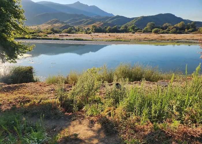 Shtepez * Gjirokastër